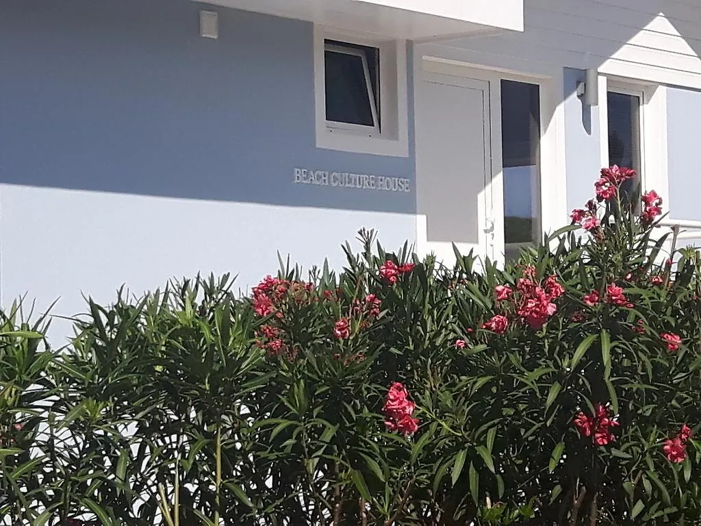 Villa Beach Culture House Willemstad