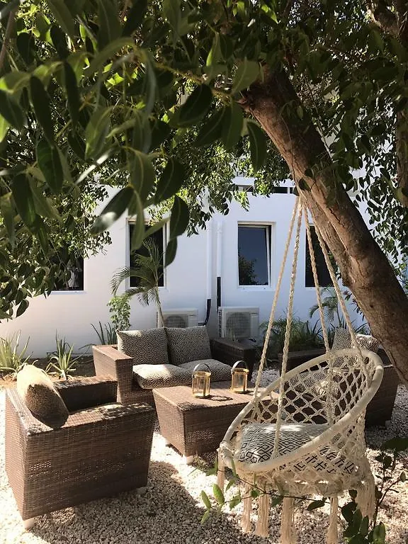 Villa Beach Culture House Willemstad