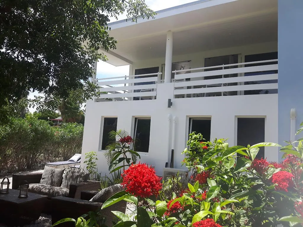 Villa Beach Culture House Willemstad